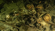 Tým polských potáp, kteí pátrají po vracích lodí v Baltském moi, hlásí...