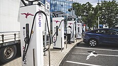 Test ve�ejných nabíjecích stanic elektromobil�