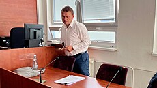 Souasný starosta Lomu Vladimír Urban v jednací síni ústeckého krajského soudu...