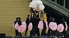 OH Paí 2024 - olympijské hry ve Francii. Zahajovací ceremoniál. Výpravy plují...