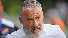 Trenér Baníku Pavel Hapal b�hem utkání s Bohemians.
