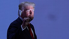 Donald Trump s poraněným uchem