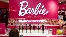 Panenky Barbie znaky Mattel jsou k vidní v hrakáství FAO Schwarz na...