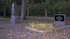 Hroby sov�tských vále�ných zajatc� u Poto�i�t�.