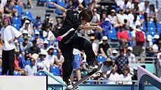 Olympijské zlato v disciplín� street obhájil v Pa�í�i japonský skateboardista...