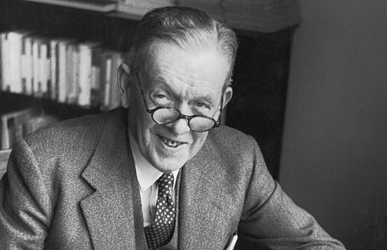 Barvitý ivot, neskladný mu. Velvyslanec Bruce Lockhart se rozhodl vyuít...