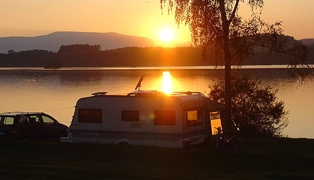 S karavanem mohou turisté zastavit i v kempu Olina v Boleticích.