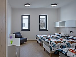 Nový komplex nahradil p�vodní do�asnou nevyhovující stavbu.