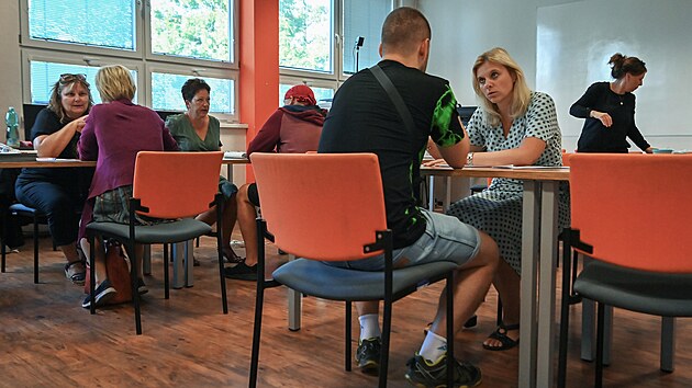 Ú�ad práce spustil v ostravské huti Liberty speciální projekt pomoci...