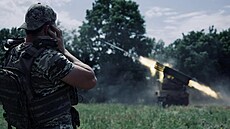 Hlavní tí�i boj� severozápadn� od Avdijivky nese ukrajinská 47. mechanizovaná...