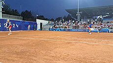 Kateřina Siniaková a Tomáš Macháč při smíšené čtřyhře.