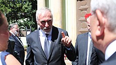 Poh�eb bývalého ministra hospodá�ství Karla Dyby. Mezi hosty byl i expremiér...