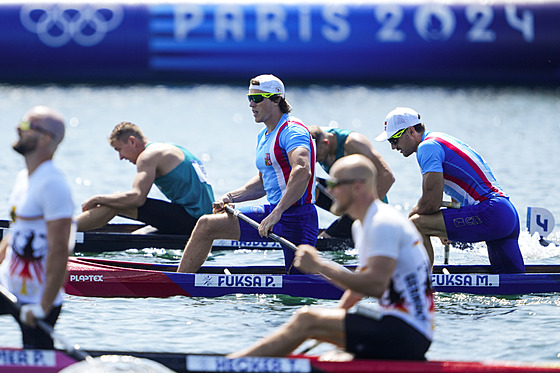 �eská deblkanoe ve slo�ení Martin Fuksa, Petr Fuksa. (6. srpna 2024)