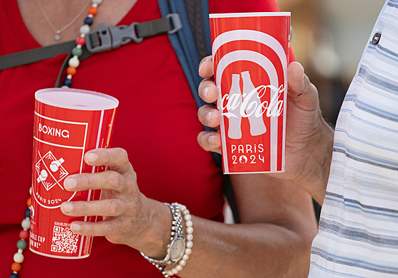 Spole�nost Coca-Cola v prohlá�ení uvedla, �e podporuje ambice her sní�it...