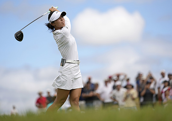 Golfistka Lydia Koová z Nového Zélandu bhem olympijského turnaje