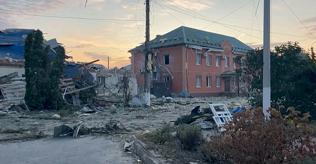 Destabilizujeme. Žádné popravy, znásilňování a drancování, zní z Ukrajiny