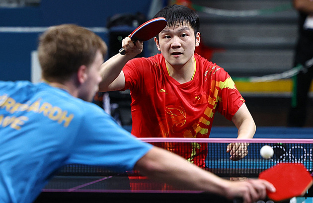 Čínský stolní tenista Fan Čen-tung vyhrál dvouhru, Lebrun má bronz