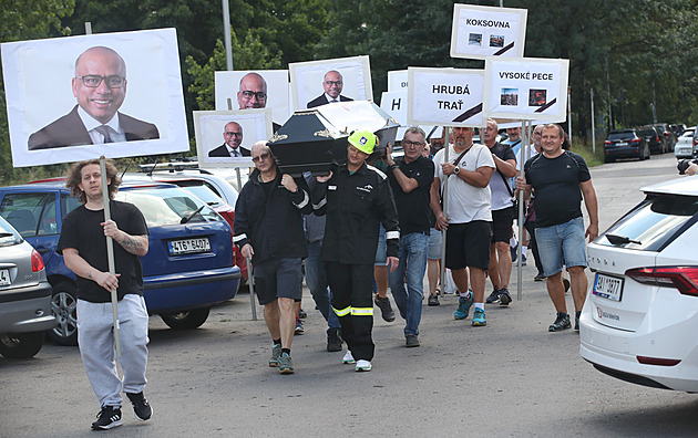 Zadlužená huť Liberty začala rozdávat výpovědi, odejde asi 1600 zaměstnanců