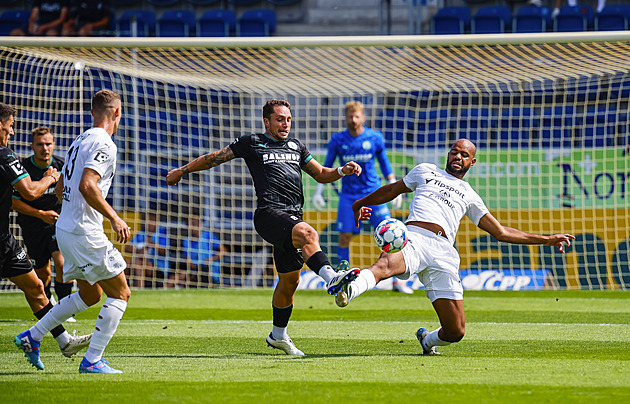 Slovácko - Bohemians 0:0, domácí stále bez gólu. Hosty podržel brankář Reichl