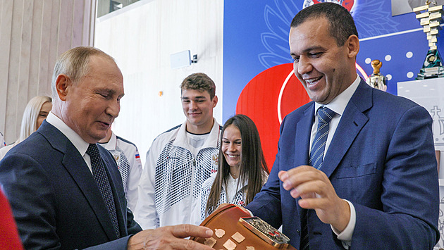 Msta bláznivého Rusa: Olympiáda hoří ďábelstvím. O boxerkách mlží, nebo lže