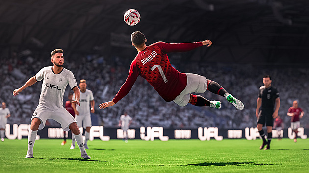 Mají se Electronic Arts bát? Fotbalovou hru UFL propaguje Ronaldo a Lukaku