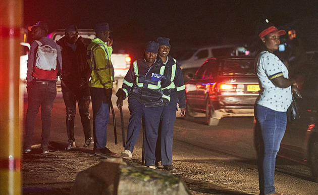 V Zimbabwe zatkli Čecha. Kvůli kritice výpadků elektřiny mu hrozí až 20 let