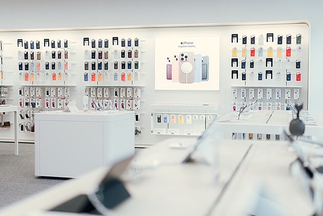 Nov iWant Apple Premium Partner prodejna v Pardubicch