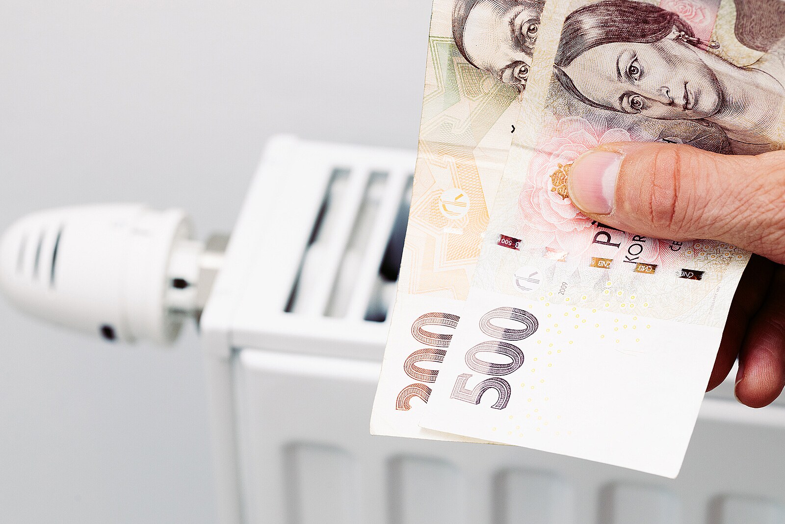 KOMENTÁŘ: Plyn zdraží vytápění i hypotéky. Je třeba zvážit fixaci ceny