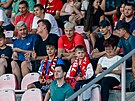 Fanou�ci na utk�n� Zbrojovky Brno.