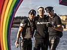Na zahjen festivalu LGBT+ lid Prague Pride na praskm Steleckm ostrov 5....