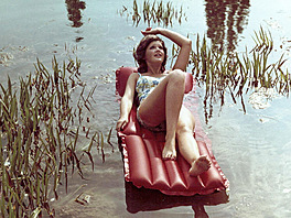 Reklamní fotografie, ma�arské nafukovací matrace zna�ky Palma / (Taurus)