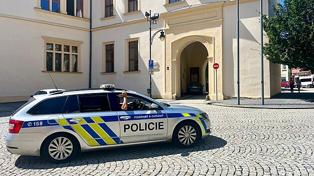 Policejn hldka u chomutovskho magistrtu (6. srpna 2024)