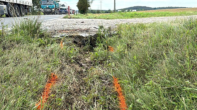 Policist v pondl vyjdli k vn dopravn nehod u obce Lubn na Rakovnicku. (5. srpna 2024)