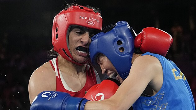 Imán Chalífová ve finále olympijského turnaje.