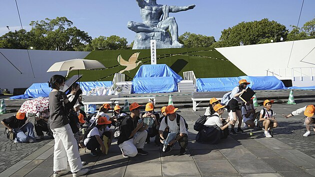 Dti v Nagasaki v Japonsku pekvaj zemtesen. (8. srpna 2024)
