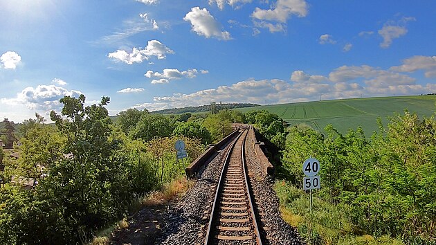 Podlensk viadukt pes zaniklou tra Kladno-Dub - Zvolenves