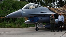 Ukrajina obdr�ela první západní stíhací letouny F-16, uvedl ukrajinský...