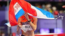Ho�kosladké oslavy Femke Bolové, která získala na 400 metr� p�eká�ek bronz.