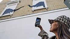 Banksy se te opravdu iní, protoe hned den poté odhalil svj dalí,...