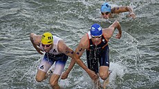 Triatlon �en na olympijských hrách v Pa�í�i
