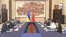 Ukrajinský ministr zahrani�í Dmytro Kuleba se v Pekingu setkal se svým �ínským...