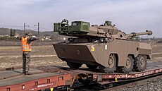 Francie posílá vojenskou techniku do Estonska v rámci posílení východního...