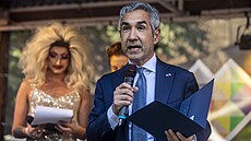 Na oficiální zahájení Prage Pride na St�eleckém ostrov� dorazil i americký...