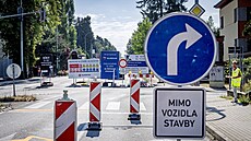V íanech u Prahy zaíná rozsáhlá rekonstrukce ernokostelecké ulice. (1....
