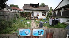 Rodinný d�m v Kameni�ce, který na po�átku �ervence zachvátilo po�ár. T�sn� p�ed...