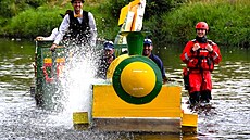 Neckyáda 2024 na �ece Ostravici mezi ostravským obvodem Hrabová a Vratimovem...