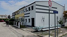 Byli uzavření, říkají sousedé o rodině jednoho ze zadržených islamistů