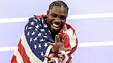 Ameri�an Noah Lyles se raduje z vít�zství ve sprintu na 100 metr�.