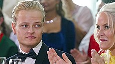 Marius Borg Hoiby a jeho matka, norská korunní princezna Mette-Marit (16....