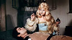 Petr �t�pánek a Jorga Kotrbová v pohádce Zlatovláska (1973)